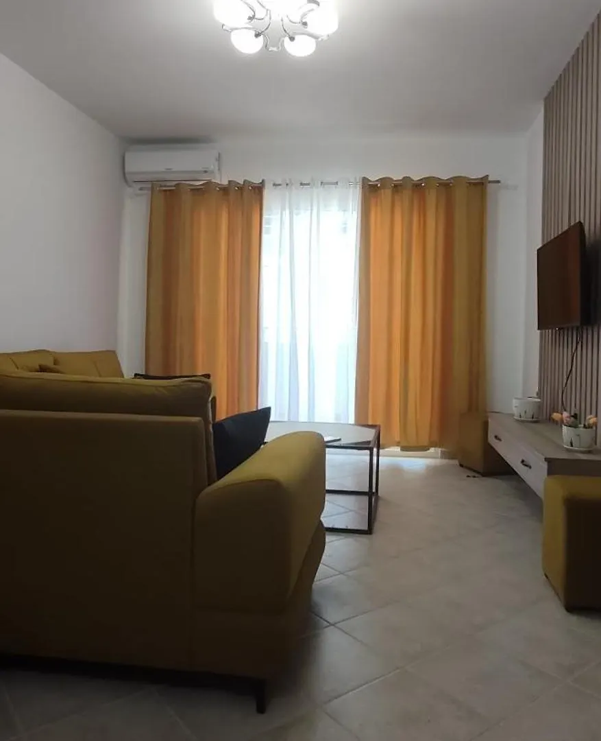 Saranda Xhulial 3 Apartment