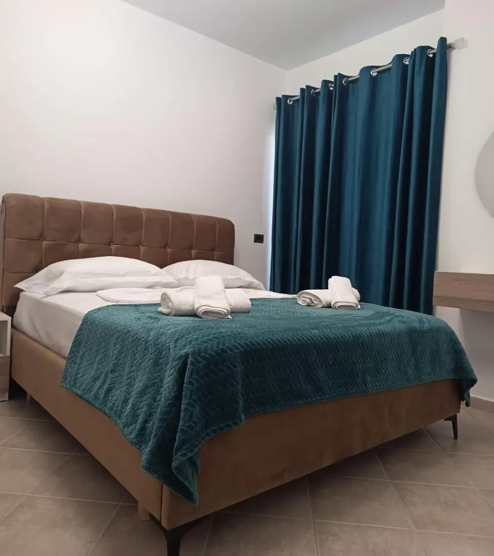 Saranda Xhulial 3 Apartment Arnavutluk