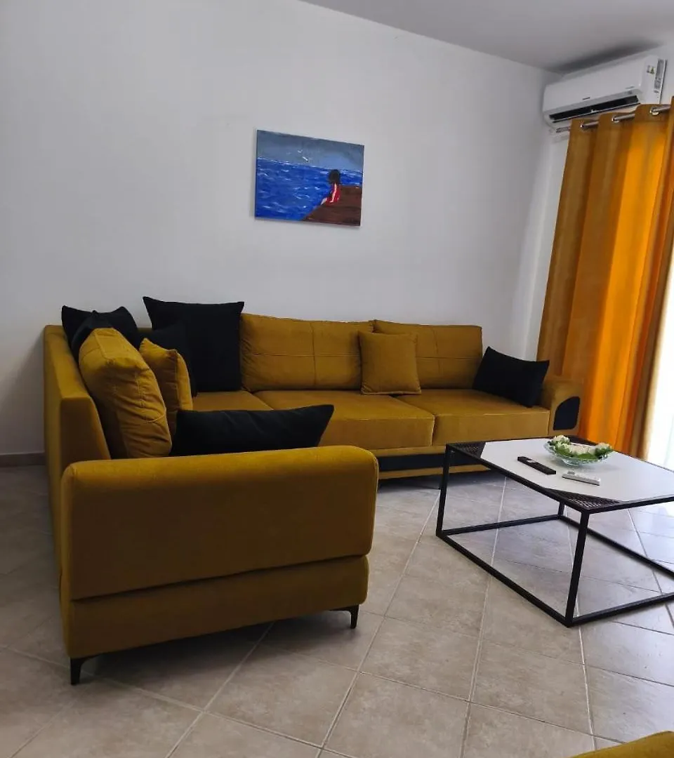 Saranda Xhulial 3 Apartment 0*,